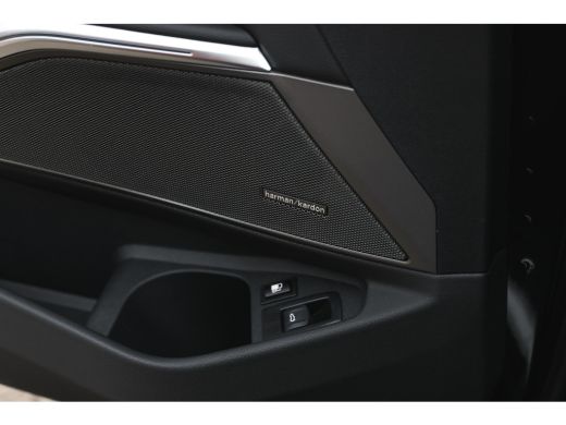 BMW 3 Serie Touring 330e High Executive M Sport Automaat / Panoramadak / Sportstoelen / Comfort Access / Stuu... ActivLease financial lease