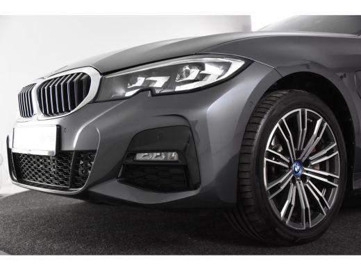 BMW 3 Serie Touring 330e xDrive M-Sport *1ste Eigenaar*Leer*Full Options* ActivLease financial lease