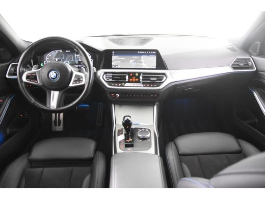 BMW 3 Serie Touring 330e xDrive M-Sport *1ste Eigenaar*Leer*Full Options* ActivLease financial lease