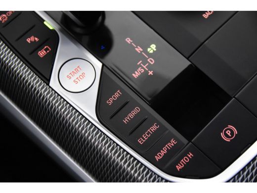 BMW 3 Serie Touring 330e xDrive M-Sport *1ste Eigenaar*Leer*Full Options* ActivLease financial lease