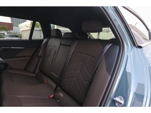 BMW i5 eDrive40 High Executive M Sport / Comfort Access / M Sportonderstel / Adaptieve LED / Parking Ass... ActivLease financial lease