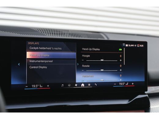 BMW i5 eDrive40 High Executive M Sport / Comfort Access / M Sportonderstel / Adaptieve LED / Parking Ass... ActivLease financial lease