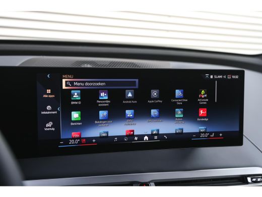 BMW iX xDrive50 High Executive / Panoramadak / Trekhaak / Adaptief onderstel / Soft-Close / Laserlight /... ActivLease financial lease