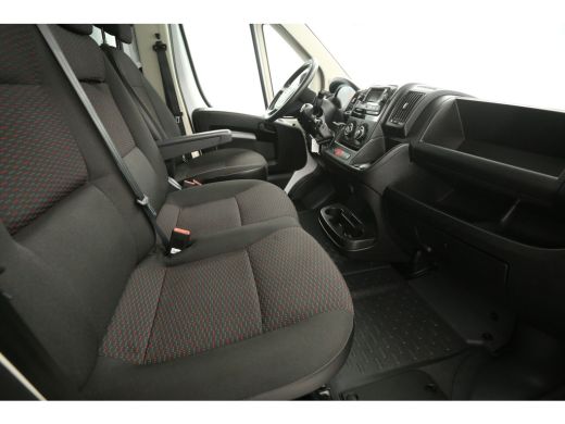 Fiat Ducato 2.2D 140PK | Opel Movano | Bakwagen | Laadklep | Laadbak | 3-Zits | Airco | Cruise ActivLease financial lease