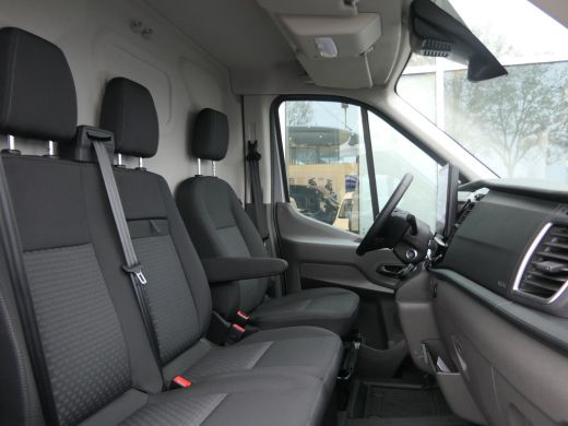 Ford E-Transit 350 L3H2 Trend 68 kWh | PRO Power Stopcontacten | Adaptive Cruise | BLIS | 360 Camera | Lichtmeta... ActivLease financial lease