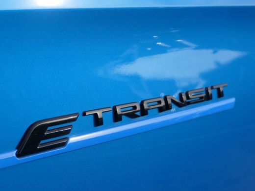 Ford E-Transit Custom 320 L2H1 Limited 65 kWh | Sortimo Inrichting ! | Trekhaak | Adaptive Cruise | BLIS | Stoelverwarm... ActivLease financial lease