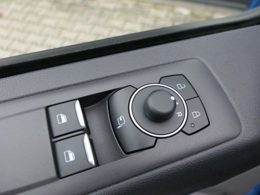 Ford E-Transit Custom 320 L2H1 Limited 65 kWh | Trekhaak | BLIS | Adaptive Cruise | Navigatie | LED | Keyless | Stoelve... ActivLease financial lease