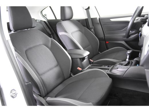 Ford Focus 1.0 EcoBoost Trend Edition Business *1ste Eigenaar*PDC*DAB* ActivLease financial lease