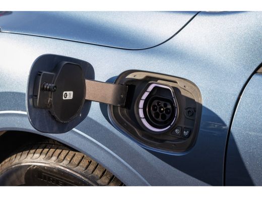 Ford Kuga 2.5 PHEV ST-Line | Camera | Stoel/stuur/voorruit verwarming | Navi | Apple Carplay/Android Auto |... ActivLease financial lease