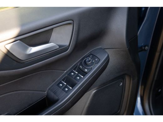 Ford Kuga 2.5 PHEV ST-Line | Camera | Stoel/stuur/voorruit verwarming | Navi | Apple Carplay/Android Auto |... ActivLease financial lease