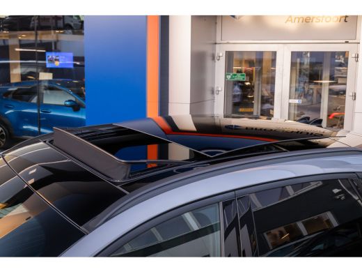 Ford Kuga 2.5 PHEV ST-Line | Elektrisch panorama-dak | Camera | Stoel/stuur/voorruit verwarming | Apple Car... ActivLease financial lease