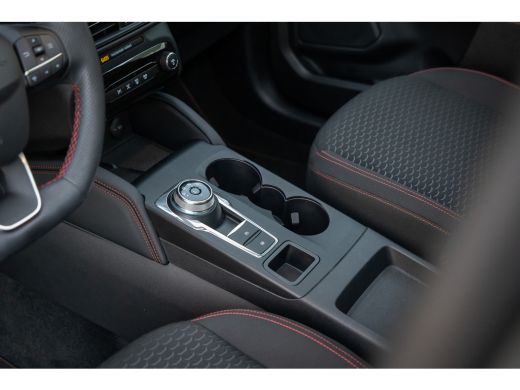 Ford Kuga 2.5 PHEV ST-Line | Elektrisch panorama-dak | Camera | Stoel/stuur/voorruit verwarming | Apple Car... ActivLease financial lease