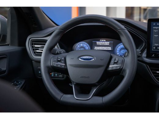 Ford Kuga 2.5 PHEV ST-Line | Elektrisch panorama-dak | Camera | Stoel/stuur/voorruit verwarming | Apple Car... ActivLease financial lease
