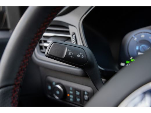 Ford Kuga 2.5 PHEV ST-Line | Elektrisch panorama-dak | Camera | Stoel/stuur/voorruit verwarming | Apple Car... ActivLease financial lease