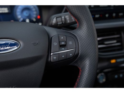 Ford Kuga 2.5 PHEV ST-Line | Elektrisch panorama-dak | Camera | Stoel/stuur/voorruit verwarming | Apple Car... ActivLease financial lease