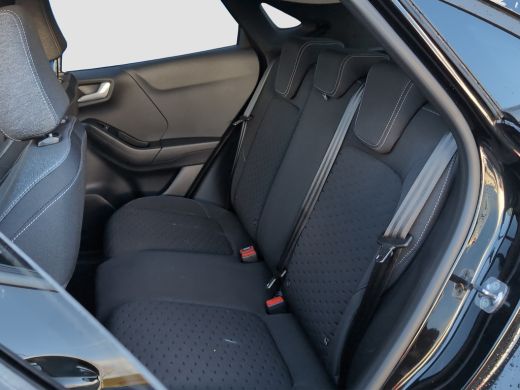 Ford Puma Gen-E 44 kWh 168pk | Adap. Cruise | Carplay | Camera | Winter Pack | BLIS ActivLease financial lease