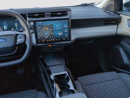 Ford Puma Gen-E 44 kWh 168pk | Adap. Cruise | Carplay | Camera | Winter Pack | BLIS ActivLease financial lease