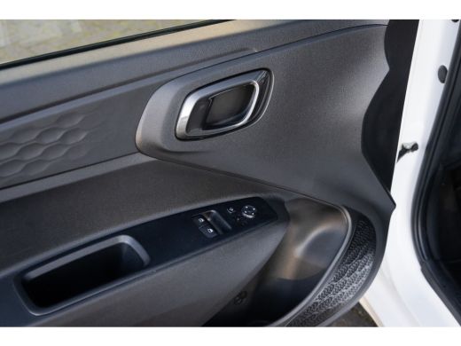 Hyundai i10 1.0 Comfort Smart | Achteruitrijcamera | Apple Carplay/Android Auto | Audio-navigatie full map | ... ActivLease financial lease