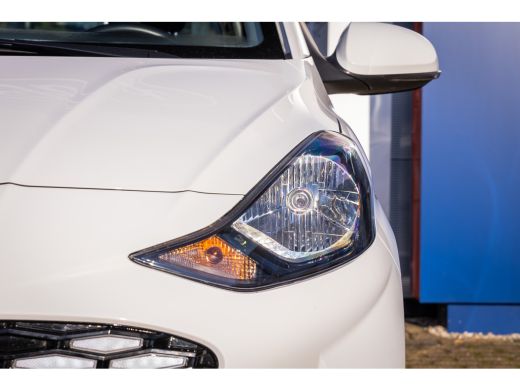 Hyundai i10 1.0 Comfort Smart | Achteruitrijcamera | Apple Carplay/Android Auto | Audio-navigatie full map | ... ActivLease financial lease