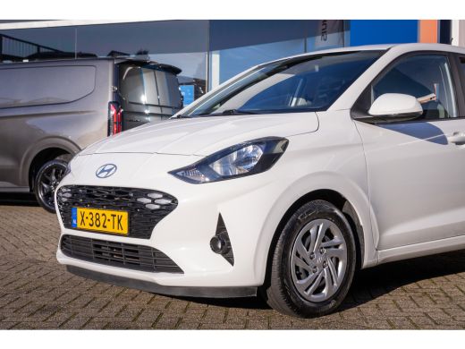 Hyundai i10 1.0 Comfort Smart | Achteruitrijcamera | Apple Carplay/Android Auto | Audio-navigatie full map | ... ActivLease financial lease