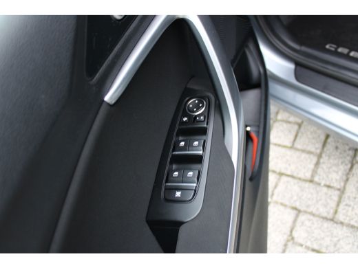 Kia Ceed Sportswagon 1.0 T-GDi DynamicLine | Navigatie | Airco | Achteruitrijcamera | ActivLease financial lease