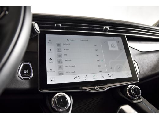 Lynk & Co 01 1.5 PHEV 261PK MY23 | Black pakket |  Donkere hemel | 360 Camera | 7.4 kWh Boordlader | S/K-panod... ActivLease financial lease