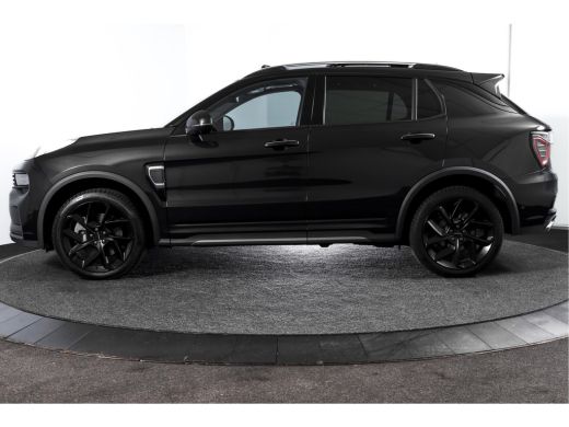 Lynk & Co 01 1.5 PHEV 261PK MY23 | Black pakket |  Donkere hemel | 360 Camera | 7.4 kWh Boordlader | S/K-panod... ActivLease financial lease