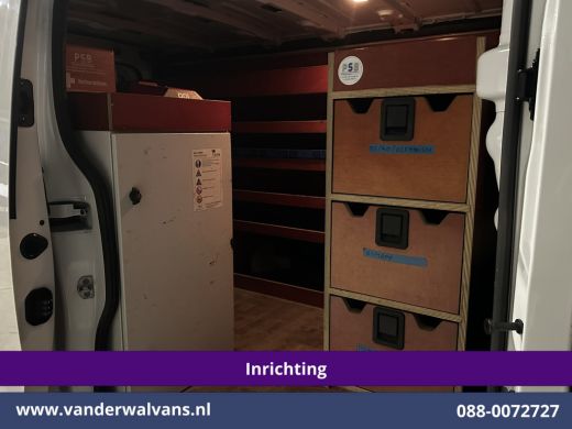 Renault Trafic 2.0 dCi 120pk L2H1 Inrichting Euro6 Airco | Omvormer | Camera | Navigatie | LED | Cruisecontrol T... ActivLease financial lease