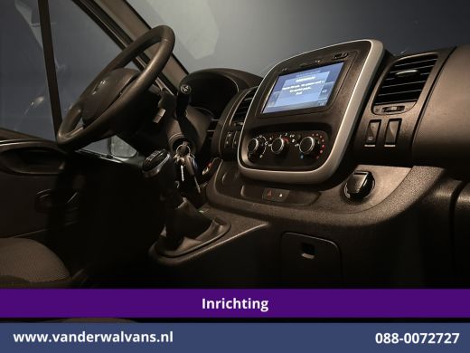 Renault Trafic 2.0 dCi 120pk L2H1 Inrichting Euro6 Airco | Omvormer | Camera | Navigatie | LED | Cruisecontrol T... ActivLease financial lease