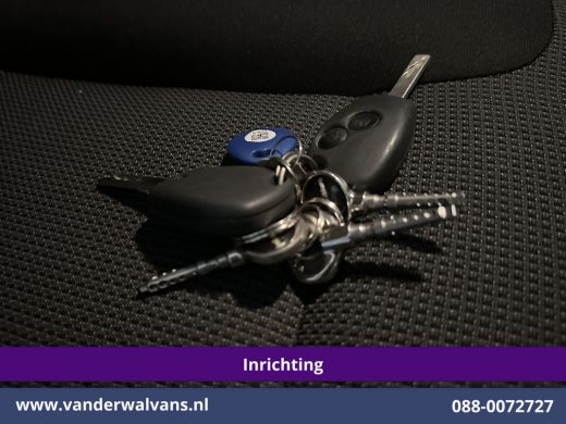 Renault Trafic 2.0 dCi 120pk L2H1 Inrichting Euro6 Airco | Omvormer | Camera | Navigatie | LED | Cruisecontrol T... ActivLease financial lease