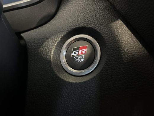 Toyota Corolla Hybrid 180 GR Sport Plus Pack | Uit voorraad leverbaar | ActivLease financial lease