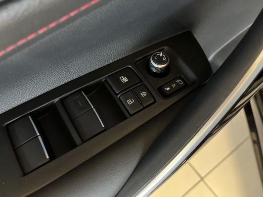 Toyota Corolla Hybrid 180 GR Sport Plus Pack | Uit voorraad leverbaar | ActivLease financial lease