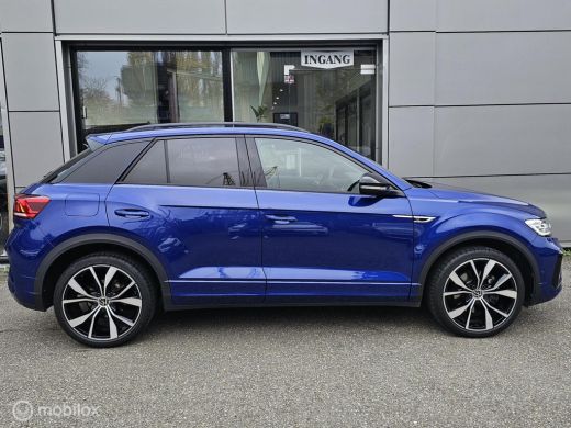Volkswagen T-Roc 1.5 TSI 3x R-Line Panorama/Black style/Camera ActivLease financial lease