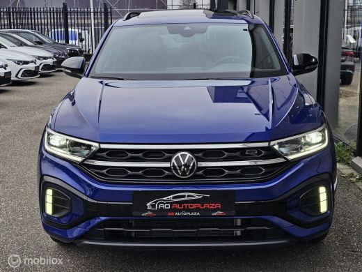Volkswagen T-Roc 1.5 TSI 3x R-Line Panorama/Black style/Camera ActivLease financial lease