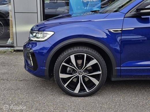 Volkswagen T-Roc 1.5 TSI 3x R-Line Panorama/Black style/Camera ActivLease financial lease