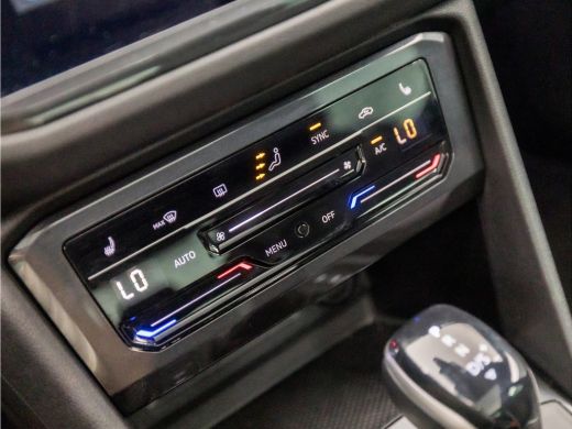 Volkswagen Tiguan 1.5 TSI R-Line 150Pk Automaat (2X R-LINE, PANORAMADAK, ALCANTARA, APPLE CARPLAY, STUUR/STOELVERWA... ActivLease financial lease