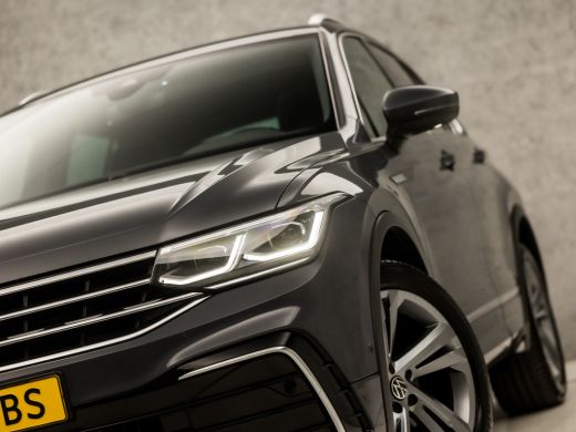 Volkswagen Tiguan 1.5 TSI R-Line 150Pk Automaat (2X R-LINE, PANORAMADAK, ALCANTARA, APPLE CARPLAY, STUUR/STOELVERWA... ActivLease financial lease
