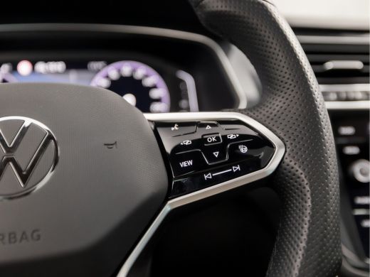 Volkswagen Tiguan 1.5 TSI R-Line 150Pk Automaat (2X R-LINE, PANORAMADAK, ALCANTARA, APPLE CARPLAY, STUUR/STOELVERWA... ActivLease financial lease