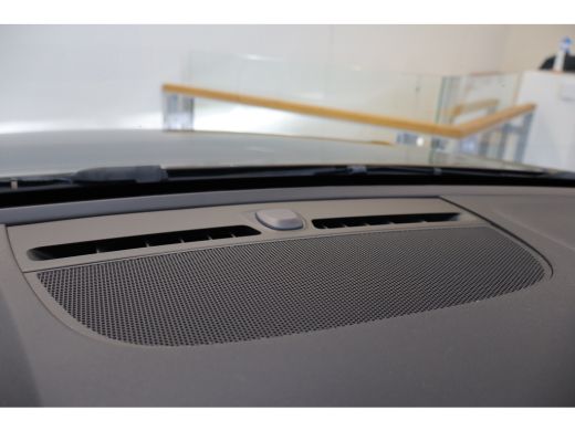 Volvo  XC40 T5 262PK Plug-In Hybrid Inscription 19" all season | Park Assist Pack | Climate Pack | Privacy glas ActivLease financial lease