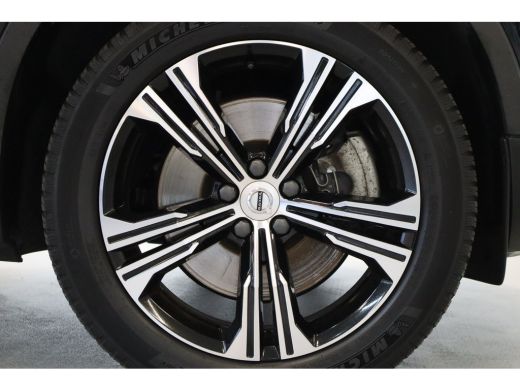 Volvo  XC40 T5 262PK Plug-In Hybrid Inscription 19" all season | Park Assist Pack | Climate Pack | Privacy glas ActivLease financial lease