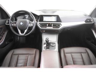BMW 3 Serie Touring 320i *1ste Eigenaar*Leer*Navigatie*Trekhaak*