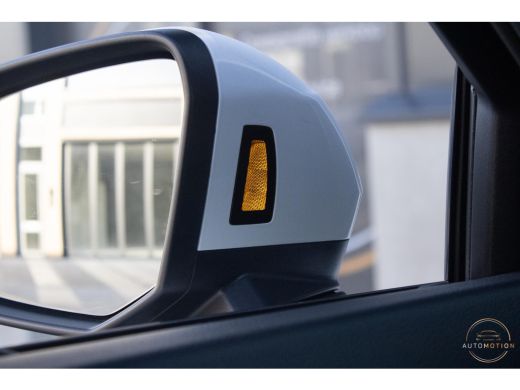 Audi Q3 45 TFSI e Adv. Ed. PANO MEMORY CAMERA SLINE ActivLease financial lease