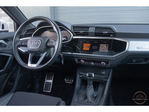 Audi Q3 45 TFSI e Adv. Ed. PANO MEMORY CAMERA SLINE ActivLease financial lease