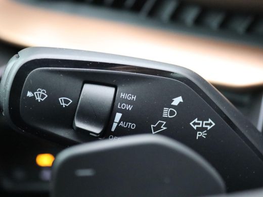 CUPRA Tavascan Business 82 kWh 286PK Aut. Warmtepomp, Matrix-LED, Keyless, Achteruitrijcamera, Alarm, Virtual Pe... ActivLease financial lease