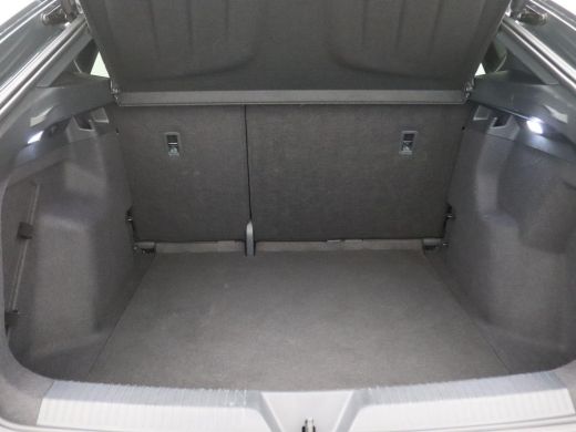 CUPRA Tavascan Business 82 kWh 286PK Aut. Warmtepomp, Matrix-LED, Keyless, Achteruitrijcamera, Alarm, Virtual Pe... ActivLease financial lease