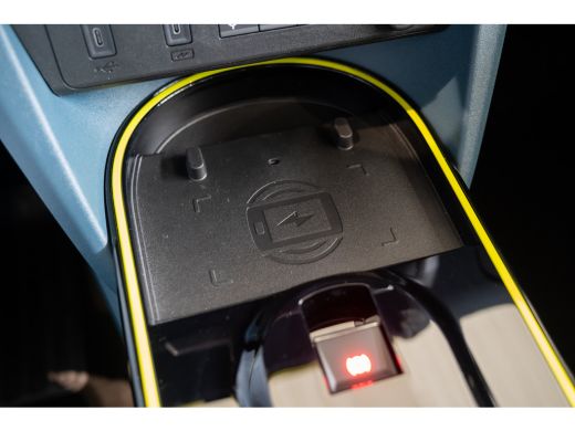 Fiat Grande Panda 1.2 Hybrid La Prima | 8 Jaar Garantie! | Navigatie | Camera | Apple Carplay & Android Auto | Clim... ActivLease financial lease