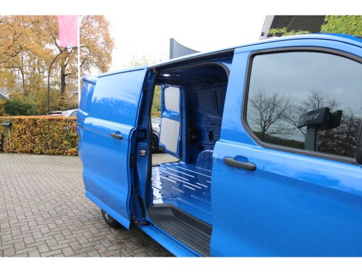 Ford E-Transit Custom E 340 L2H1 Trend RWD | Cruisecontrolsysteem (Cruisecontrol) | Met navigatiesysteem | Parkeerpiloo... ActivLease financial lease
