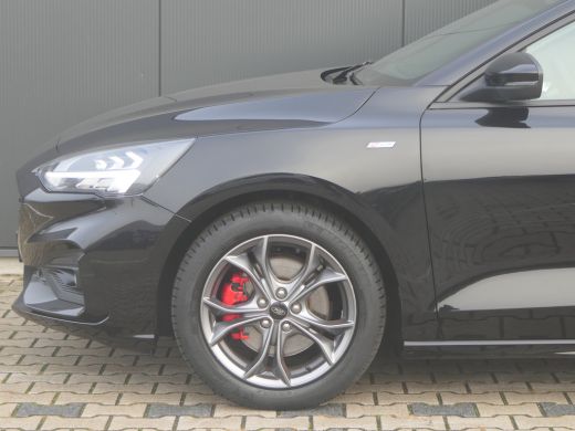 Ford Focus 1.0 EcoBoost Hybrid 155pk ST Line X | Panoramadak | Trekhaak | Winterpack | Adaptive Cruise | Cam... ActivLease financial lease