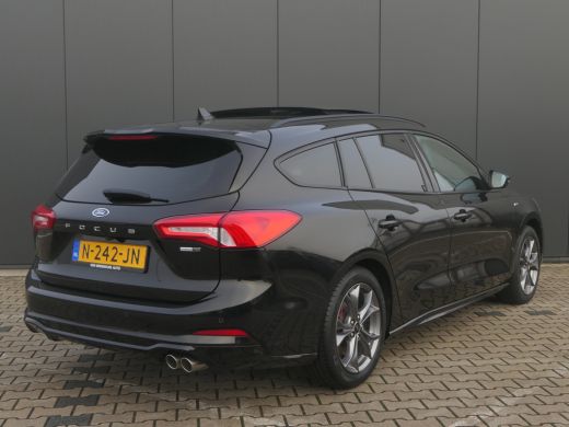 Ford Focus 1.0 EcoBoost Hybrid 155pk ST Line X | Panoramadak | Trekhaak | Winterpack | Adaptive Cruise | Cam... ActivLease financial lease