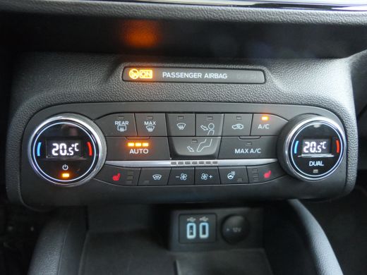 Ford Focus 1.0 EcoBoost Hybrid 155pk ST Line X | Panoramadak | Trekhaak | Winterpack | Adaptive Cruise | Cam... ActivLease financial lease